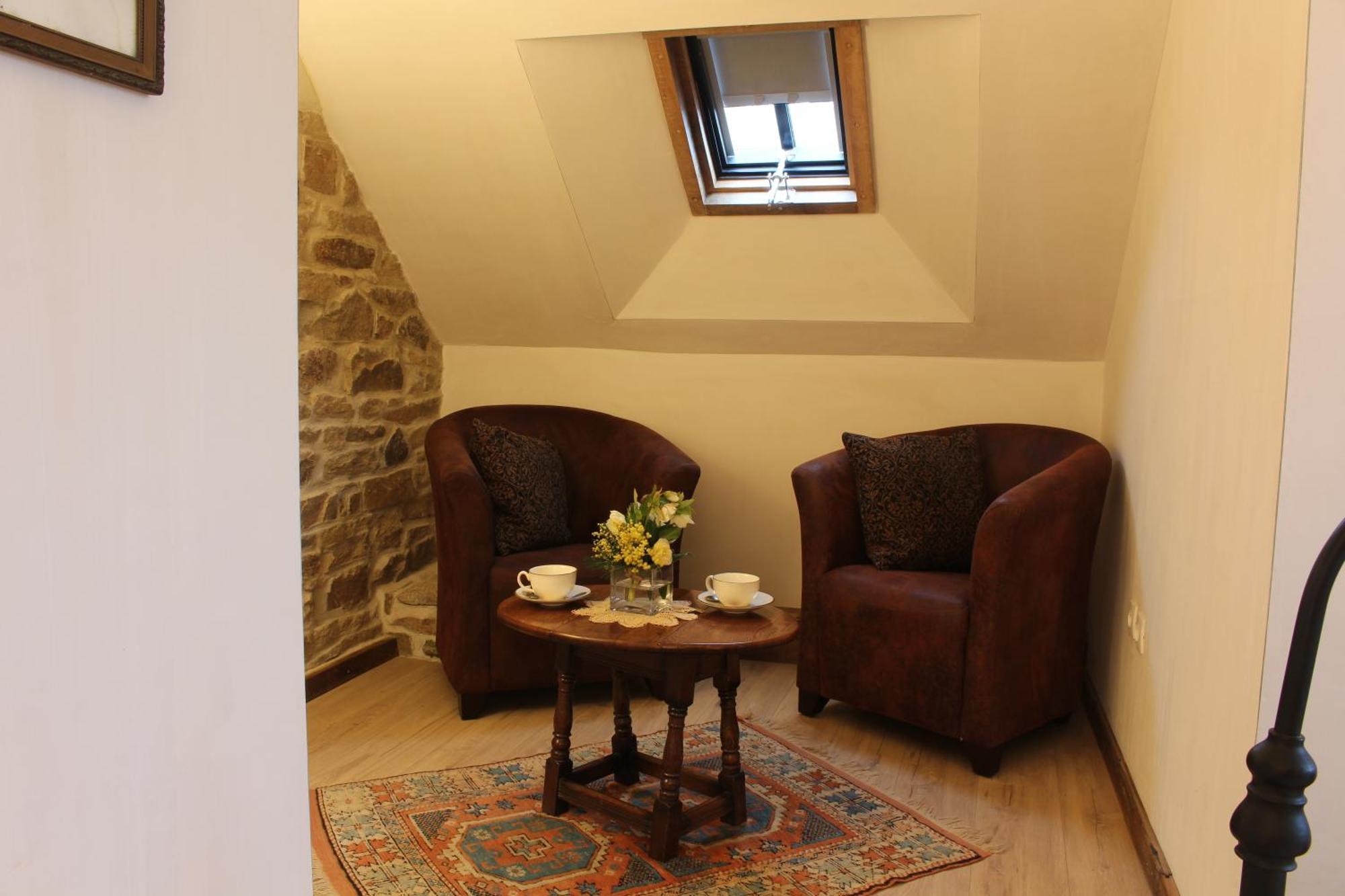 Premehan Allaire Room photo